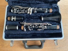 Buescher Bb Student Clarinet