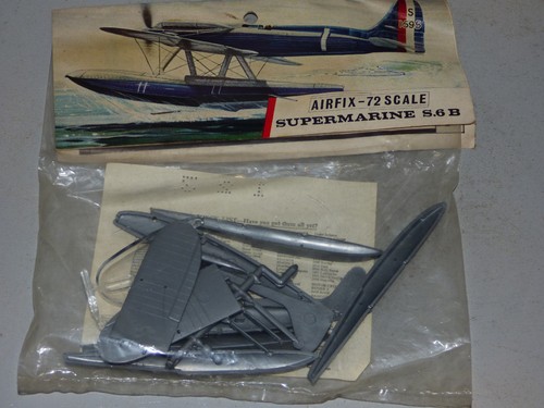 Airfix kits 72nd scale - kits,