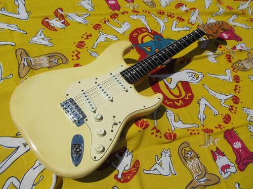 Fender stratocaster 1977 - fender,