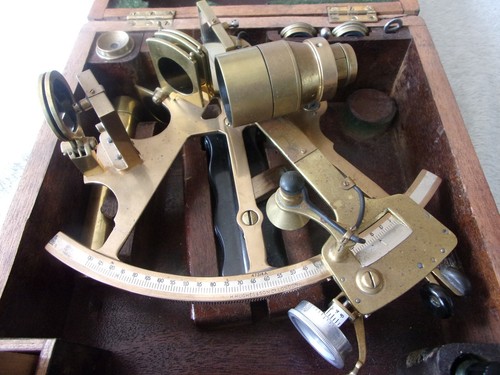 Brass sextant hughes and - h,
