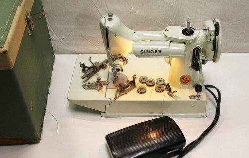 Singer featherweight 221k - featherweight,