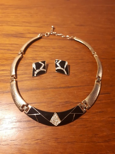 Vintage costume jewellery - vintage,