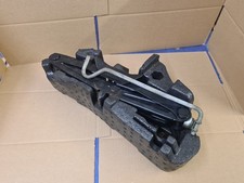 Renault Megane mk3 Jack Kit Spare Wheel Tool Kit