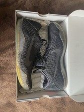 Kobe 11 Elite Low Black Space Size 8.5 UK
