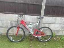 Team saracen Bike