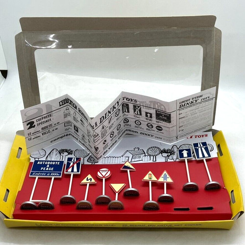 Dinky toys road - road, atlas