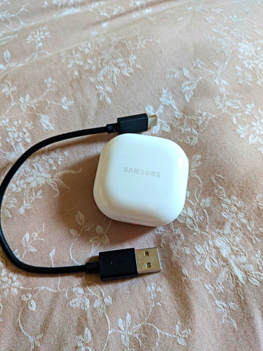 Samsung galaxy buds - galaxy,