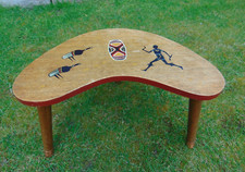 VINTAGE 1950's KIDNEY SHAPED TABLE WITH ABORIGINAL DESIGN