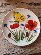 Nuova Ceramica Vicenza    Vintage Hand Decorated, Signed wall plate