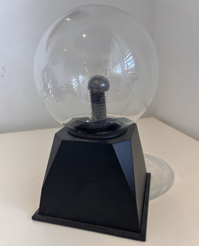 Plasma ball lamp black base - plasma,