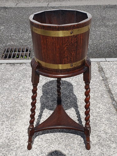 Antique oak barley twist - oak,