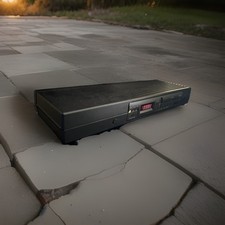 Rega AM/FM Stereo Radio Tuner