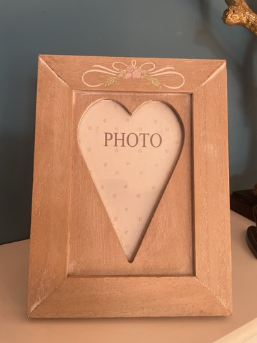 Wooden heart photo frame with - wooden,