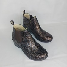 Alegria women's Bronze Bouquet Chelsea Ankle Boot clogs EU 40 - US 9.5  Casual