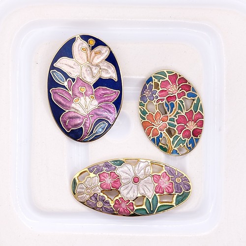 Vintage enamel flower - enamel,
