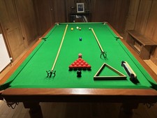 Riley Aristocrat 9 ft Snooker Table With Lights And Accessories