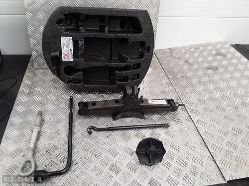 2013 jeep grand - grand, spare
