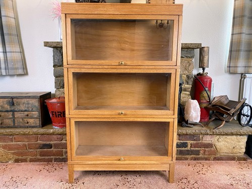 Antique hale oak barristers - hale,