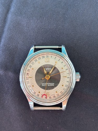 Oris 302 7285b - pointer, date