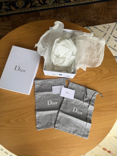 Dior shoe box with - shoe,