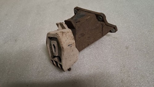 Audi 100 1993 gearbox - 100,