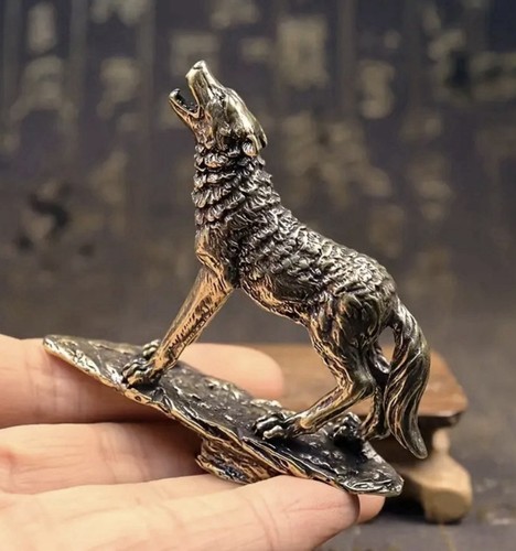 Brass statuette howling - statuette, "howling
