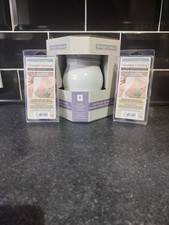 Yankee Candle Electric Wax Melting Warmer. + 2PK Calming Cabana Wax Melts . 