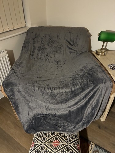 Faux fur throw - faux,