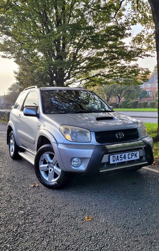 Toyata rav4 door 0 - 3,