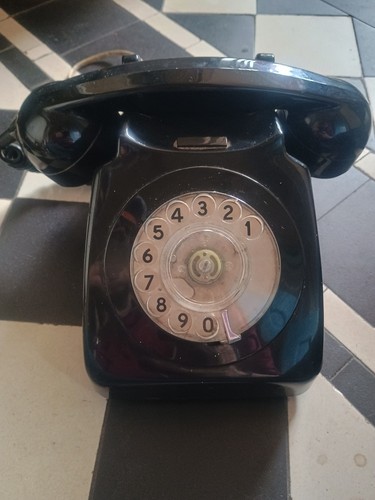 Black gpo 746 - black, rotary
