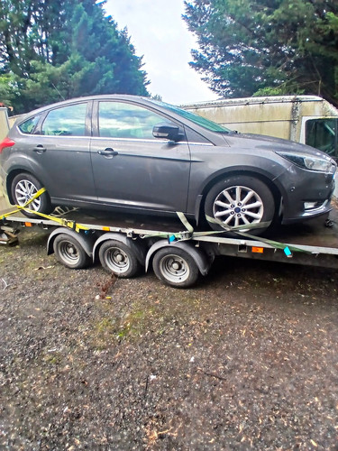 Ford focus titanium - focus,