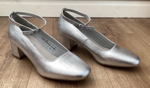 Womens silver court shoes - court,