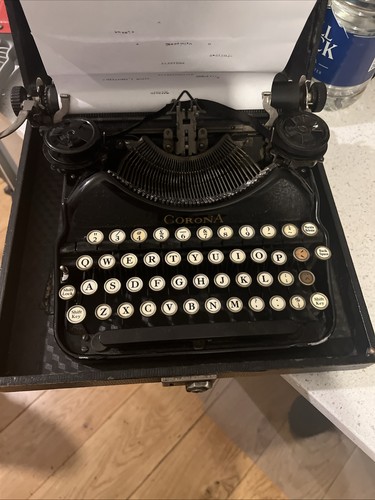 Corona vintage type - writer, in