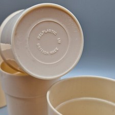 Vintage beakers picnic - vintage,