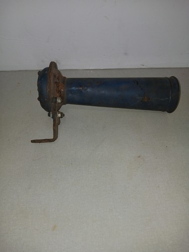 Old antique car horn - old,