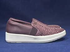 CLARKS  UK 7 D PURPLE / MAUVE
