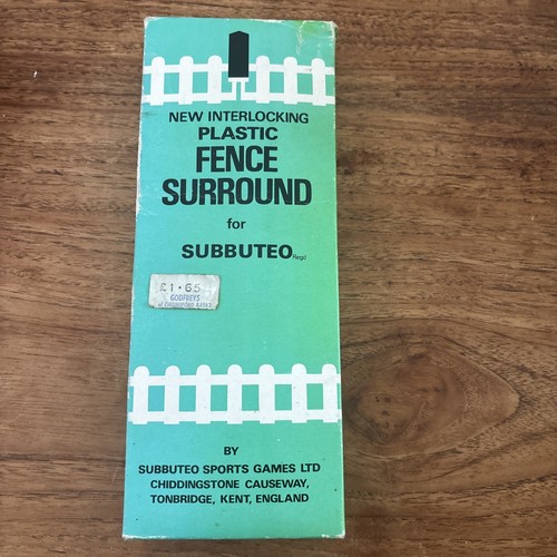 Vintage subbuteo table - subbuteo,
