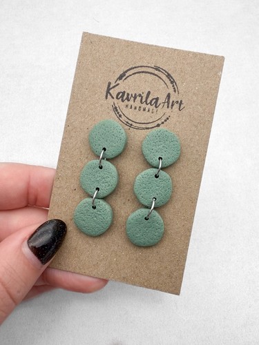 Handmade emerald green disc - emerald,