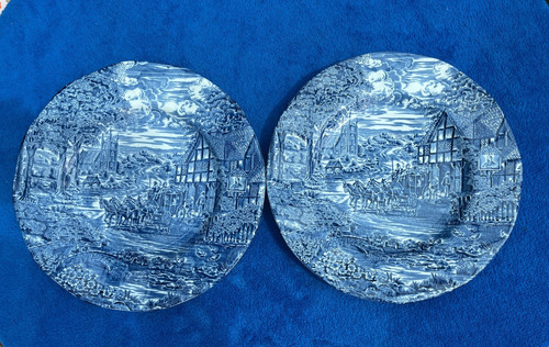 Two wedgewood collectors - two,