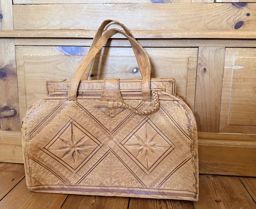 Vtg large tan - large,