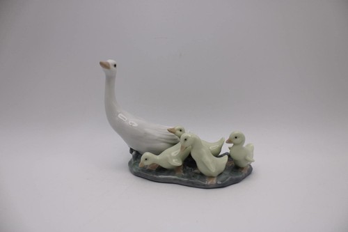 Lladro porcelain figurine