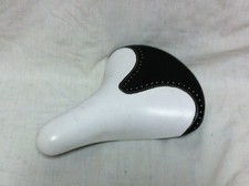 Rare NOS Black & White SELLE