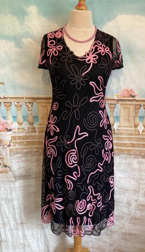 Party black pink embroidered - black,