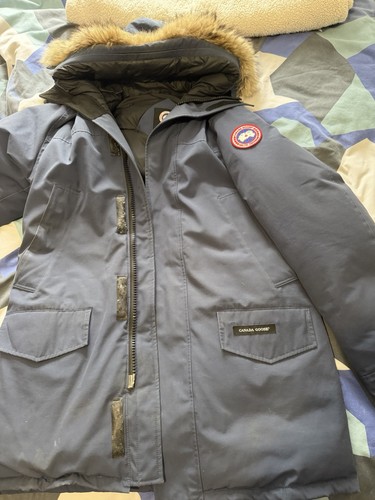 Canada goose size jacket - size,