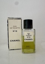 CHANEL No 19 Eau de Toilette 100ml Bottle 