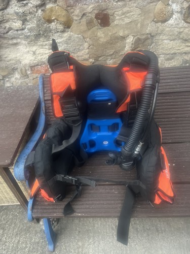 Buddy commando bcd size - bcd,
