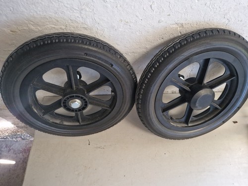 Black rear wheels 2 25 - rear,