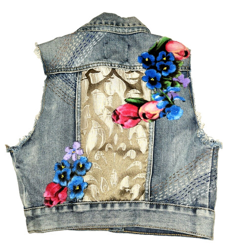 Upcycled y2k love culture - y2k,