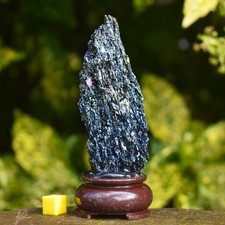 Carborundum Crystal Specimen |