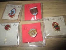 4 Burnley football badges